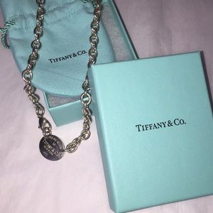 Tiffany choker